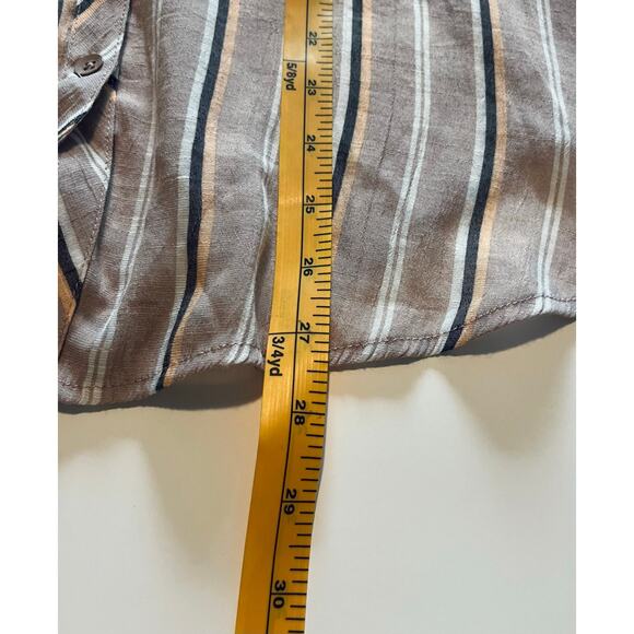 Torrid button down blouse - Picture 7 of 7